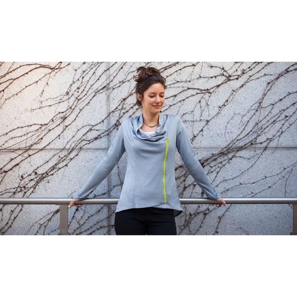Betabrand Jackets & Blazers - Betabrand polartec moto yoga zip up tunic jacket